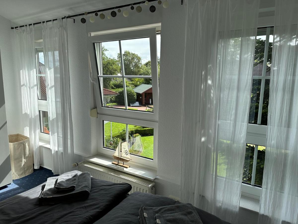 Ruhige, Kleine Ferienwohnung Schortens Exterior foto